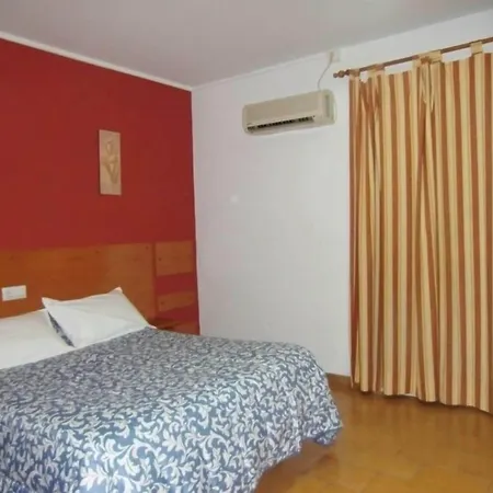 Hostal Villa-3