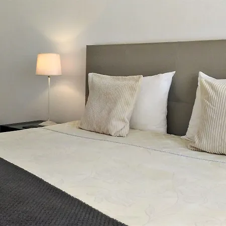 Suites Inn Lagos-2