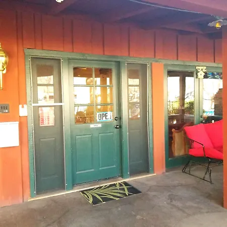 Kernville Inn-3