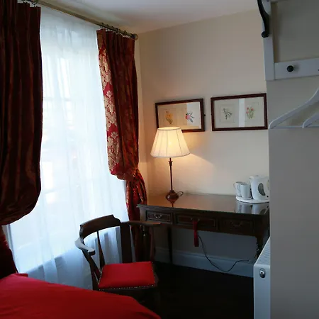 Number 8 The Townhouse-3