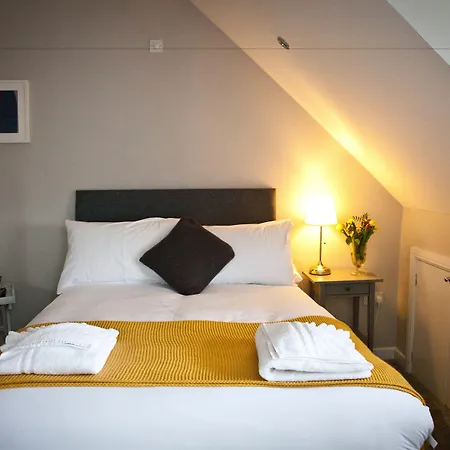 Rowton Poplars Hotel-3
