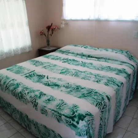 Sunhaven Beach Bungalows (Adults Only)-3