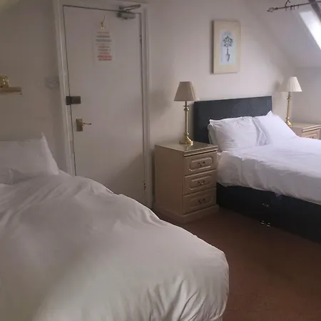 Aberdour Guest House-3
