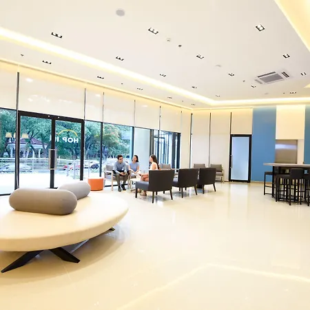 Hop Inn Hotel Alabang Manila-3