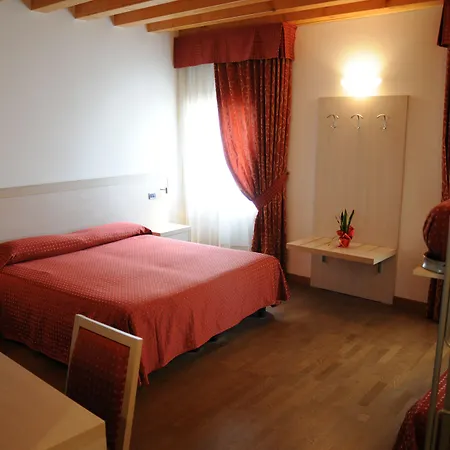 Hotel 5 Colonne-3