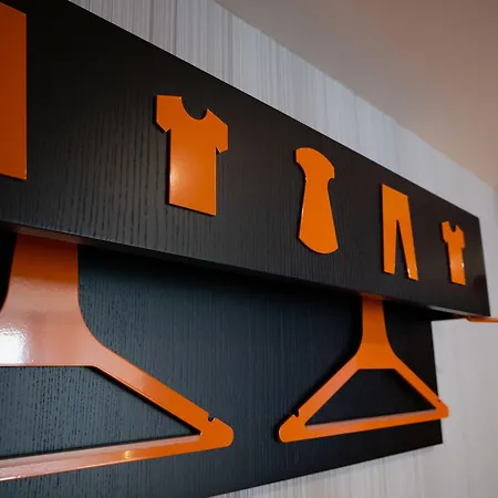 Easyhotel Lisbon-3