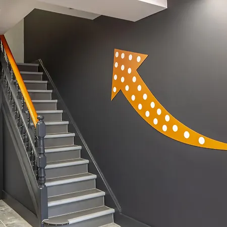 Easyhotel Reading-3