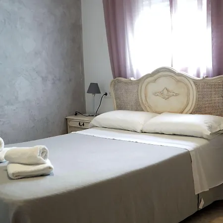 Hostal Trafalgar-2