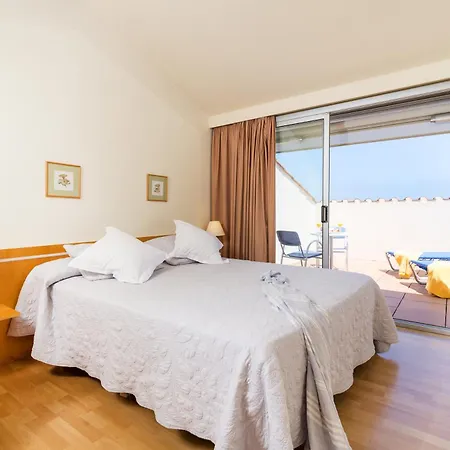 Hotel Ancora-2