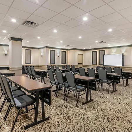 Best Western Plus Waltham Boston-3