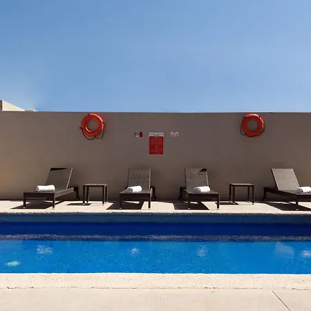 Extended Suites Cancun Cumbres-2