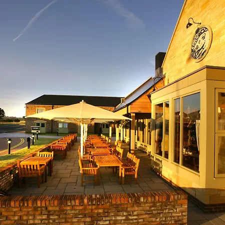The Hog'S Head Inn - The Inn Collection Group-2