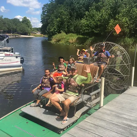Camp Mack Lodge, Marina & Rv Resort-2