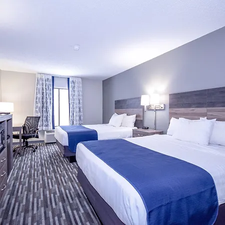 Days Inn & Suites By Wyndham Wisconsin Dells-3