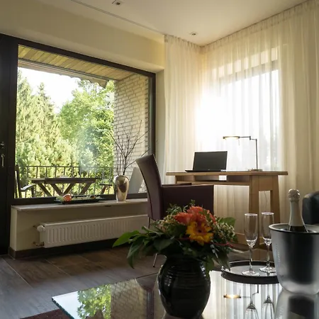Hotel Landhaus Berghof-2