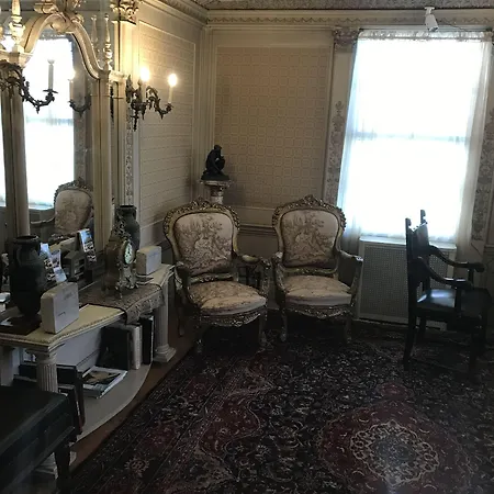 Edgewood Manor Inn Bed And Breakfast-3