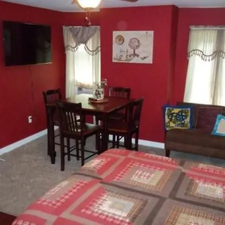 Tin Brook Bed & Breakfast-3