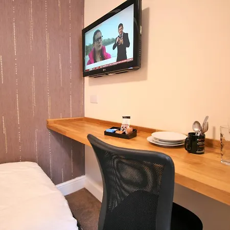 Central Hotel Cheltenham By Roomsbooked-2