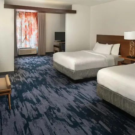 Fairfield Inn & Suites By Marriott Savannah Midtown-3
