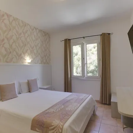 Hotel des Etrangers-2