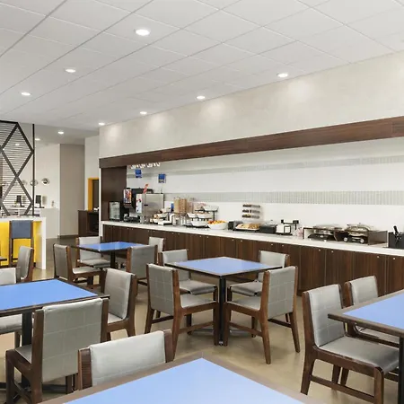Glo Best Western Dawley Farms In Sioux Falls-3