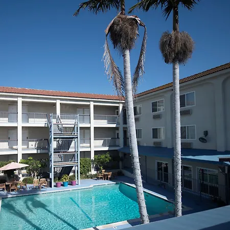 Brookhurst Plaza Inn-3