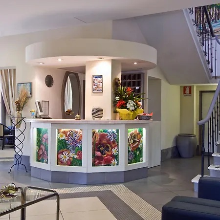Hotel Byron-2