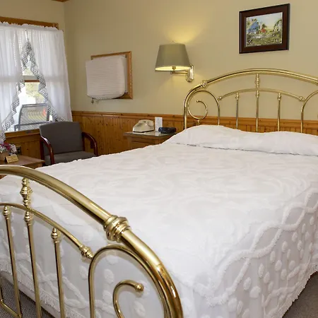 Myer Country Motel-3