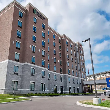 Comfort Suites Cincinnati University - Downtown-3