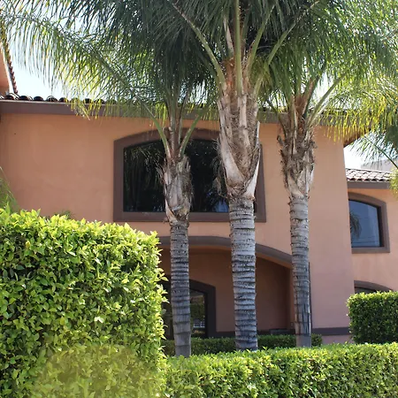 Estancia Inn-3