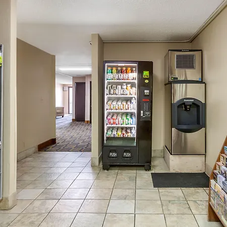 Rodeway Inn & Suites Ontario-2