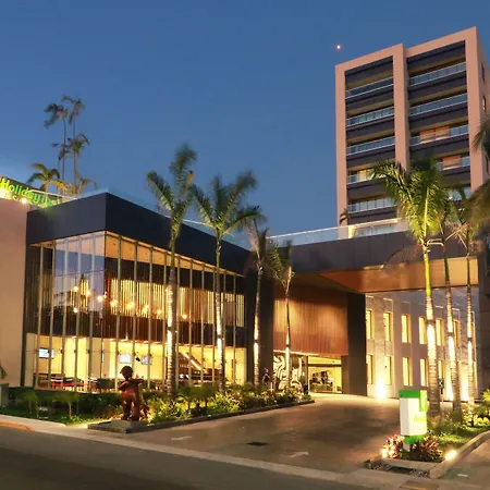 Holiday Inn & Suites - Puerto Vallarta Marina & Golf By Ihg-2