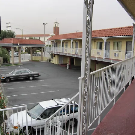 Budget Inn Motel-3