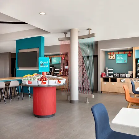 Avid Hotel Fayetteville West By Ihg-3