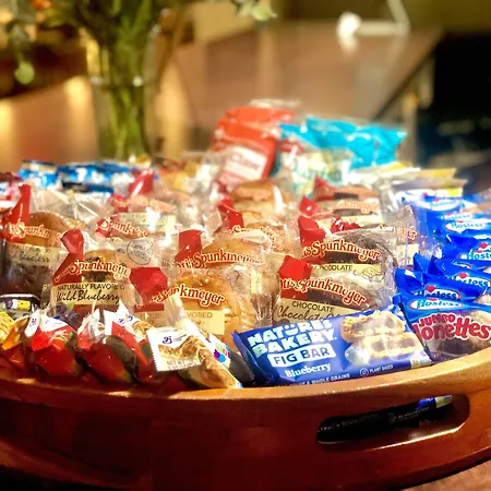 Bicentennial Inn-3