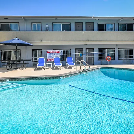 Sea Rock Inn - Long Beach-3