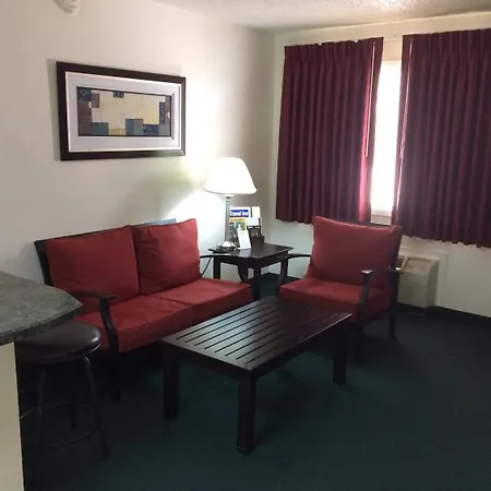 Travel Inn & Suites-3