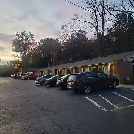 Economy Inn Sylva-3
