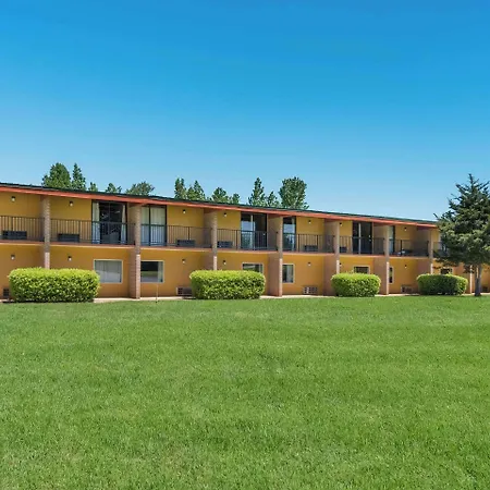 Econo Lodge High Point - Archdale-3