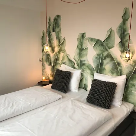 Hotel Credible-3