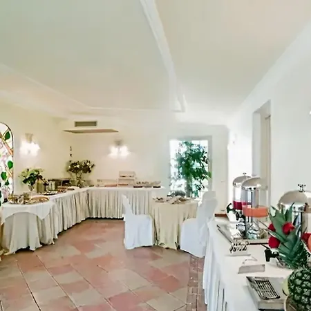 Hotel Quadrifoglio by Mancini-2
