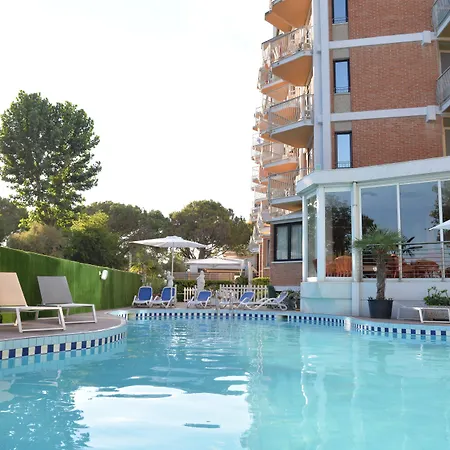 Hotel La Siesta-3