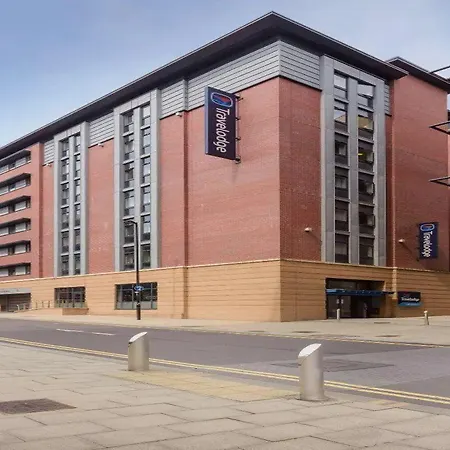 Travelodge Sheffield Central-3