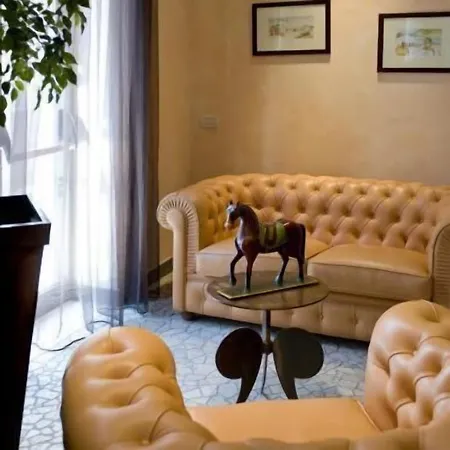 Hotel Italia-3