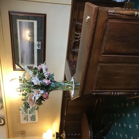 West Lodge Hotel-3