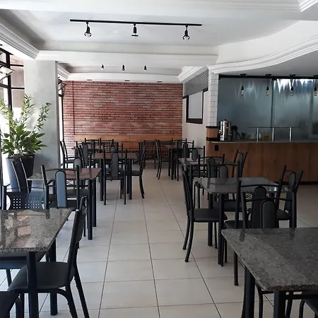 Hotel Romanville-3