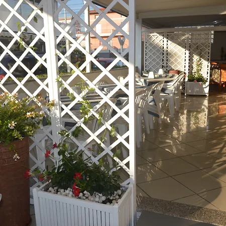 Hotel Karin-2