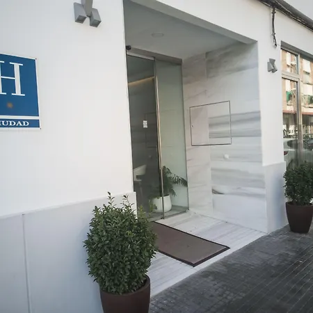 Hotel Abadi-3
