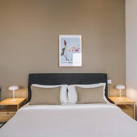 Lisbon Oriente Suites By Olala Homes-3