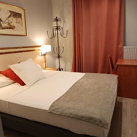 Hotel Azur-2